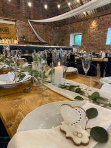 Ubrousky, šifon, skl.valce